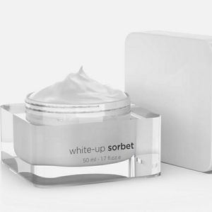 Ekseption whitening cream